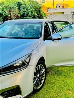 Kia Cadenza